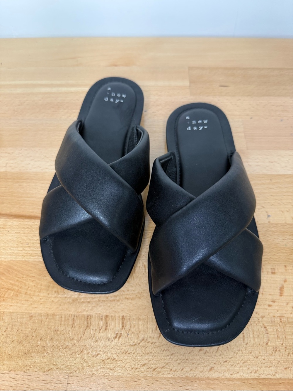 A new day Black Slip-On Sandals with Padded Straps, size 6
